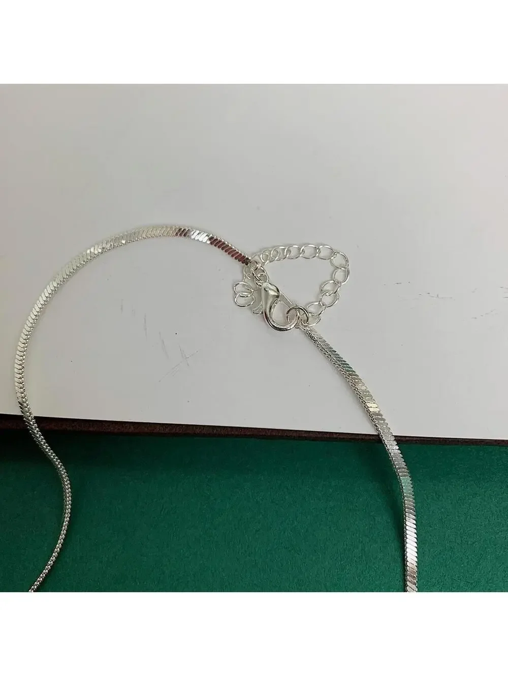 Y2k style Silver Rope Chain jewel pendant necklace. Chain is unisex. 17.5-19.5